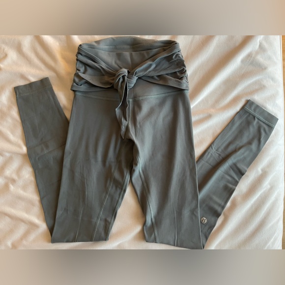 Lululemon Align Pant 28" Wrap Waist Blue Charcoal Size 2 - Picture 2 of 3
